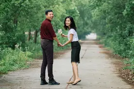 一个女人的丈夫靠不靠谱，从她婚后的三个“状态”里，就能看出来图片