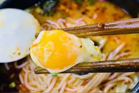 电子科技大学的“第二食堂”，是西安最低调的美食街图片