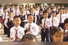 武术课间操“比身手”展现学生精气神 | 2021年“奔跑吧·少年”儿童青少年主题健身活动（海南站）图片