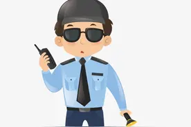 保安队长把深圳的房卖了赚了1000万，回老家去了图片