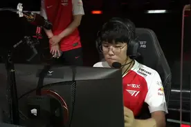 熟悉的节奏回来了，T1横扫KT拿下胜利！Oner比Cuzz勇太多了啊图片