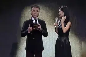 主持人工资有“差距”，董卿让人意外，看到何炅：真没想到图片