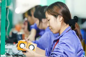 工人：提高工人的社会地位和福利待遇，才能真正让工人爱厂如家图片