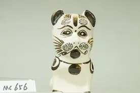物质民俗-褐耳猫形烛台(山西省民俗博物馆）图片