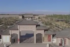 沿着高速看中国·京新高速G7：新疆哈密丨寻找红色记忆 永远的星星峡图片