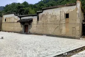 福建省南古瓯地下游击队在村头 黄家大院开展革命活动情况图片