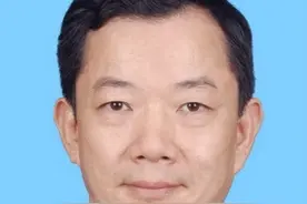 郭志勇、彭高峰当选广州市政协副主席图片