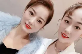 扶梯摔倒祖孙俩，见义勇为姐妹花图片