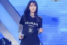 论穿安全裤我只服迪丽热巴！比任何短裤都要长一截，腿长真任性图片