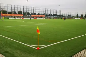中国足球青训忧思——教练让U13球员“多躺会”背后，症结何在？图片