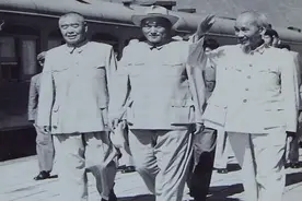 甘肃旧影：1959年越南民主共和国主席胡志明访问兰州影像图片