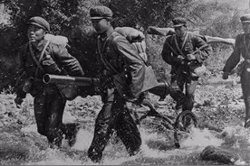 扛在肩头的攻坚利器，1956年式75mm无后座力炮图片