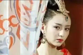 古代的后妃贵人们，是怎么伺候死去的皇帝的？赵飞燕不堪受辱自杀图片