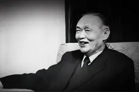 1979年，越南“二把手”黄文欢，投奔中国，结局如何？图片
