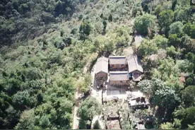 无人机晋南山区发现神秘四合院，65岁老农说他家珍藏了3件宝贝图片