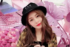 火箭少女虽然解散了，但是香蕉女孩傅菁咱们记住了图片