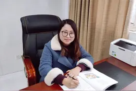 优秀教师风采图片