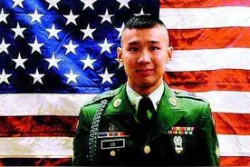 数万名华人加入美军，宣誓誓死效忠美国，还称中方无权取消其国籍图片
