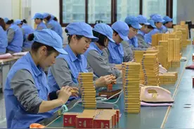 我，211应届女，年薪20w，烟厂一线车间工作，要不要去？图片