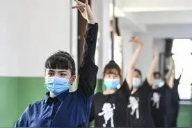 这些高校官宣了开学时间 你的学校离开学还远吗？图片