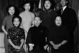 恩人儿子来投奔杜月笙，夫人故意掉钱，说：如果捡了，就打发他走图片