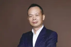 永嘉亿万富豪的离去：卖热水器起家，创立报喜鸟品牌，身家28个亿图片