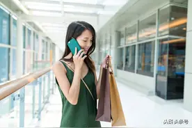 看着60多岁的公婆都在网上买衣服，我真替实体店捏了一把汗图片