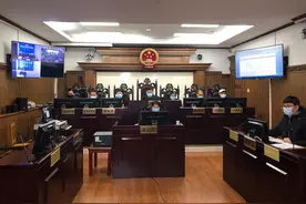抓27只斑鸠，判拘4个月！他以后愿做一名环保志愿者图片