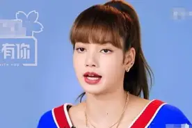 有种差距叫：中韩化妆师，国内舞台上的LISA和在韩国差距太大图片