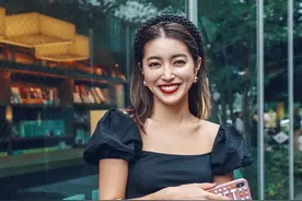 今年夏天不要全员BM女孩了，跟日本气质穿搭女星学，简约方领真美图片