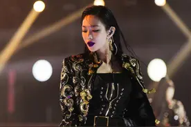 王霏霏遗憾落选未能成团，转身却成了滨崎步师妹，未来可期图片