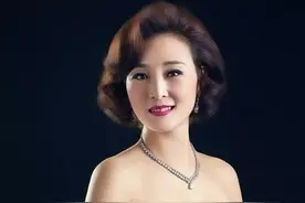 《丽达与天鹅》一一达芬奇最珍爱的一幅油画图片