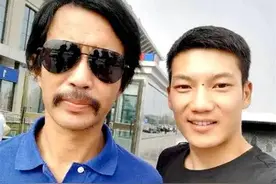 2年前，那个爆红的“流浪大师”沈巍，如今现状如何？图片