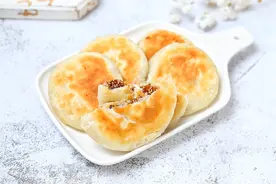 北方媳妇教你做红糖酥饼，不发面省去大半时间，外酥内软甜度适中图片