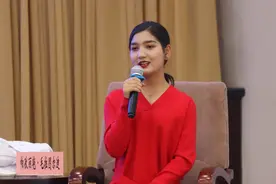 太暖！00后女主播直播带货，助农增收！图片