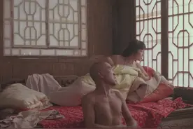 《菊豆》，巩俐大尺度出镜，我命由我不由他图片