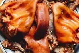 卤猪头肉放香辛料就错了，用这3棵“草”，卤出来的猪头肉香气足图片