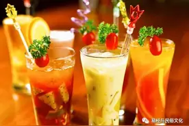 夏天喝冷饮伤脾伤胃又伤肾！图片