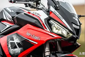 国产仿赛摩托LEXMOTO进入欧洲，125排量水冷单缸发动机图片