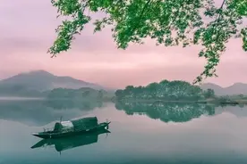 苏轼最矫情一首诗：夜间睡不着，做了一件趣事，结尾成千古名句图片