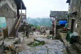 “世界瑶族第一寨”在广东清远，举世闻名，因交通不便而游客稀少图片