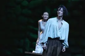 郑云龙于明加狂野如烈火，《榆树下的欲望》点燃人艺小剧场图片
