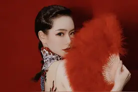 脸上这4处有“痣”的女人，天生就是美人坯子，可不要去点掉图片
