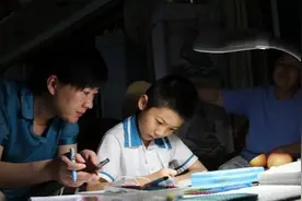 “爸爸，我好累，就睡一会”9岁小男孩睡着后，却再也没醒过来图片