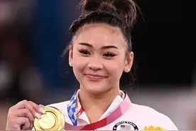 一夜封神！17岁亚裔姑娘东京夺冠！背后故事感动美国图片
