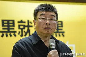 给蔡英文撑腰的美军舰染疫！邱毅断言：“台独”末日到了！图片