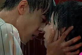 《演员请就位2》拔丝接吻走红！披着专业外衣，这综艺有“心机”图片