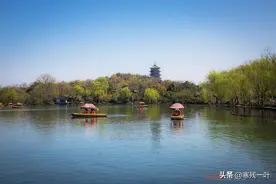 杭州这么多景区免费开放，不过需要提前网上预约，要不然进不去图片