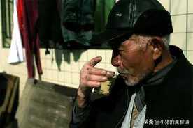 村俗语“豆腐下酒，不如喂狗”什么意思？豆腐不可以下酒吗？图片