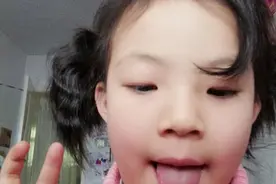 妈妈你为什么要穿内衣图片